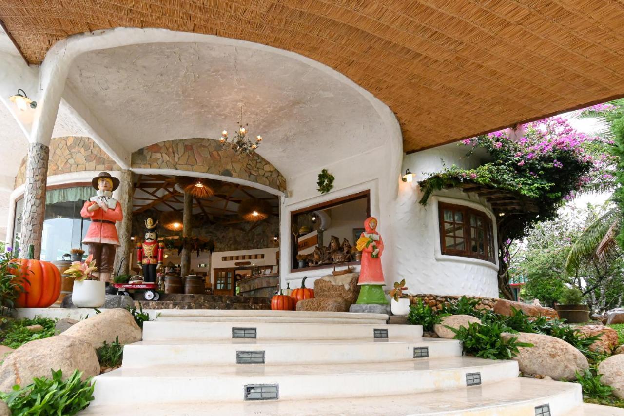 Swiss Valley Hip Resort Suan Phueng Extérieur photo
