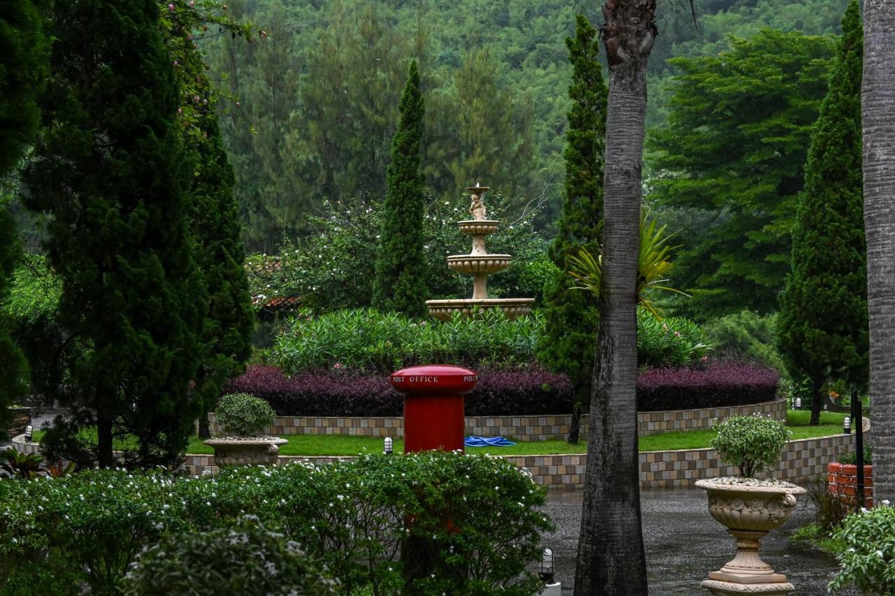 Swiss Valley Hip Resort Suan Phueng Extérieur photo