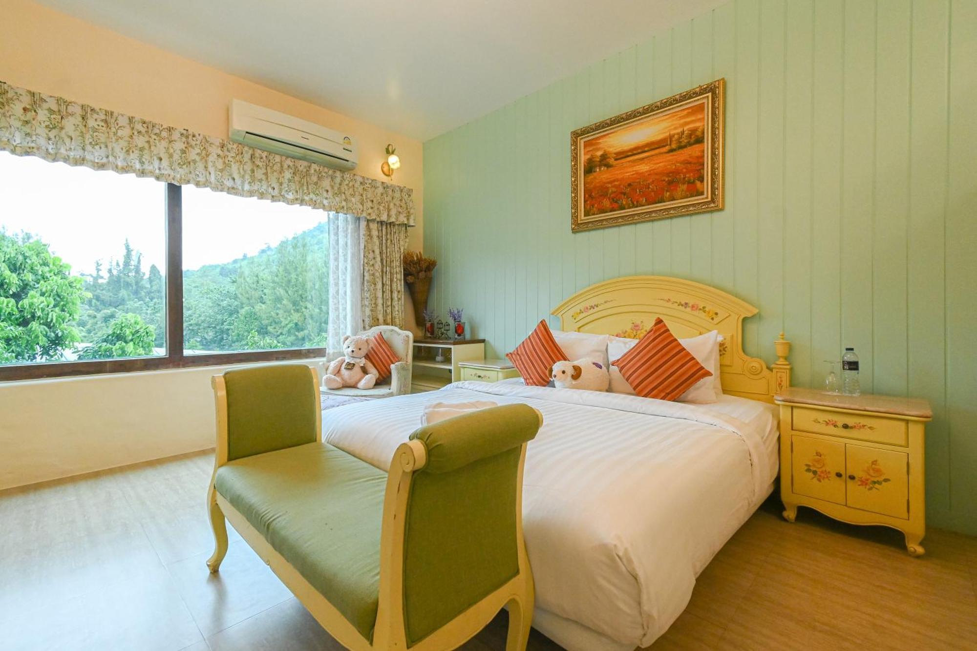 Swiss Valley Hip Resort Suan Phueng Chambre photo