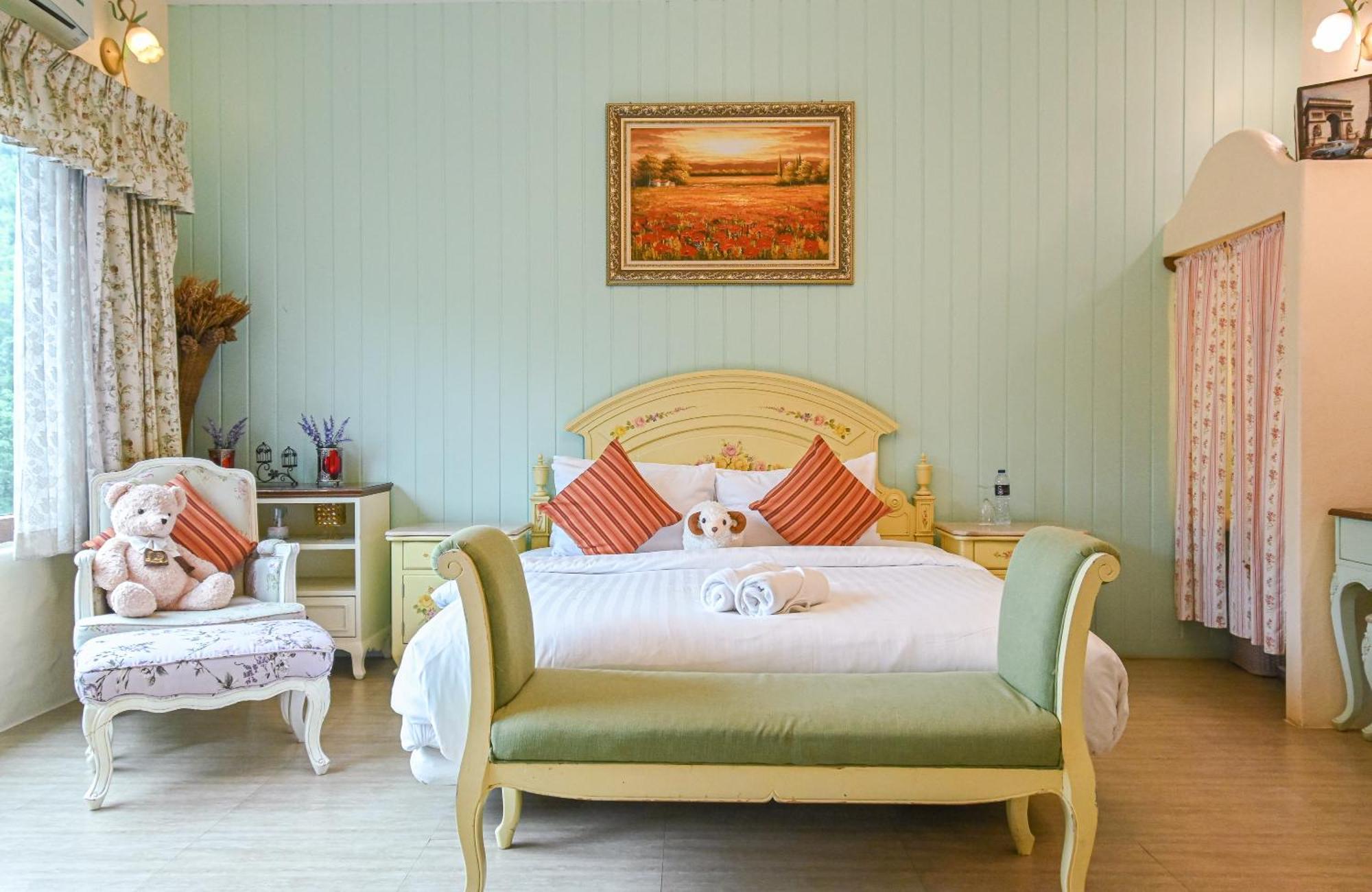 Swiss Valley Hip Resort Suan Phueng Chambre photo
