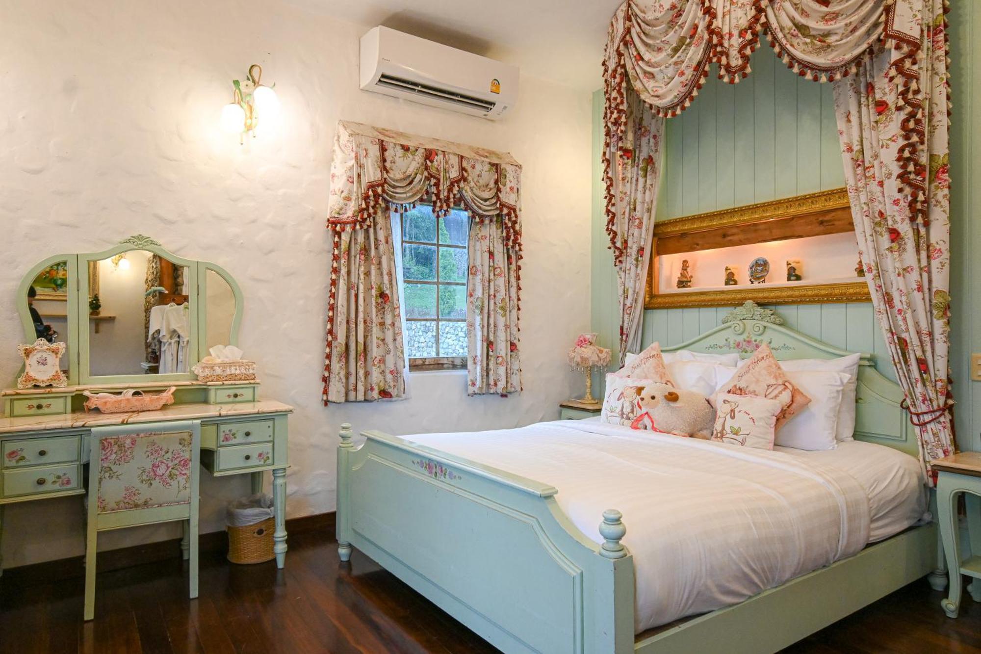 Swiss Valley Hip Resort Suan Phueng Chambre photo