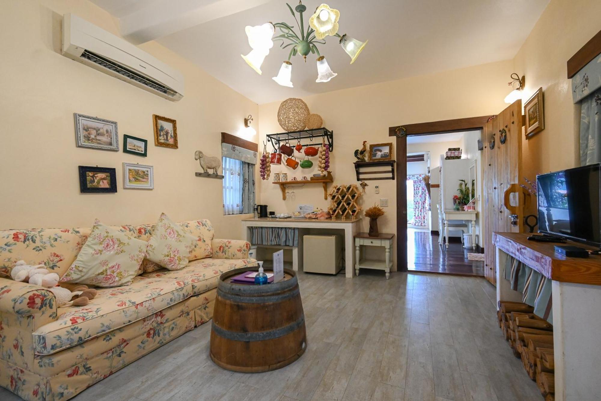 Swiss Valley Hip Resort Suan Phueng Chambre photo